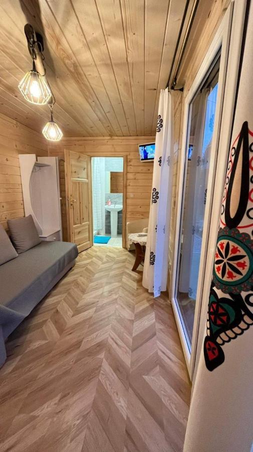 Eco Domek Z Duzym Ogrodem I Widokiem Мурзасичле Екстериор снимка