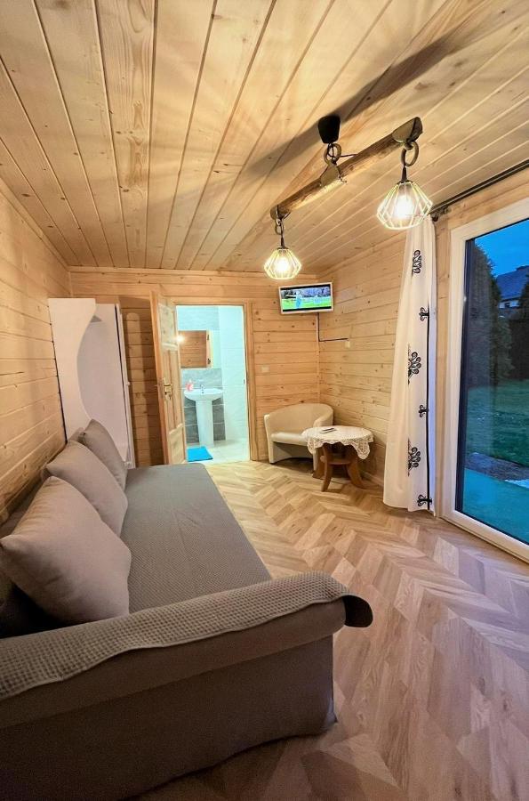 Eco Domek Z Duzym Ogrodem I Widokiem Мурзасичле Екстериор снимка