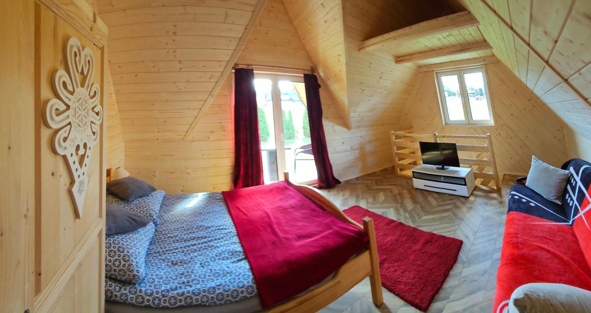 Eco Domek Z Duzym Ogrodem I Widokiem Мурзасичле Екстериор снимка