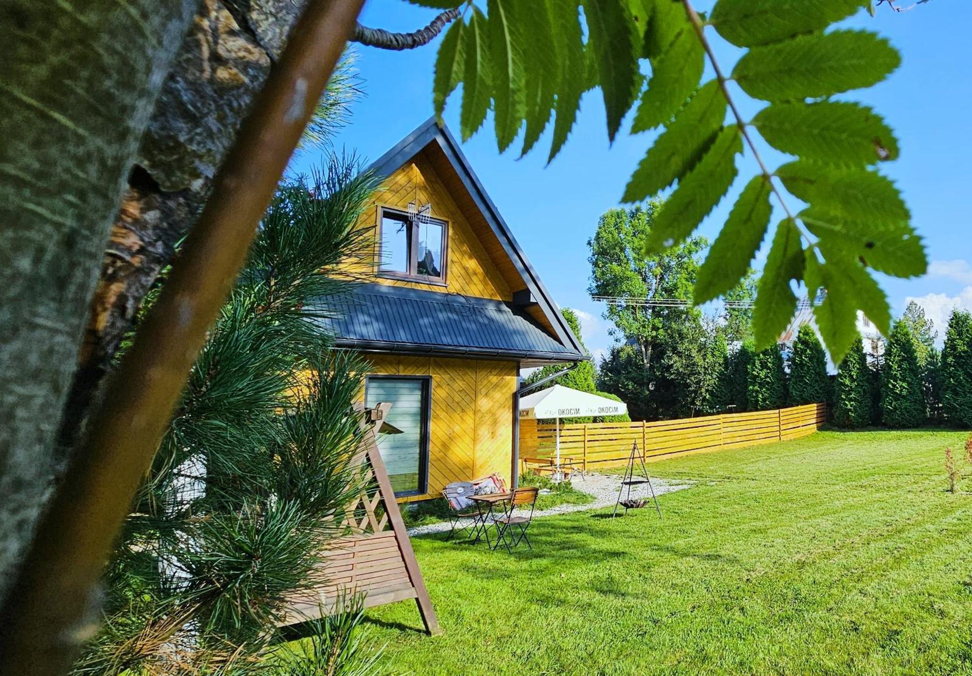 Eco Domek Z Duzym Ogrodem I Widokiem Мурзасичле Екстериор снимка