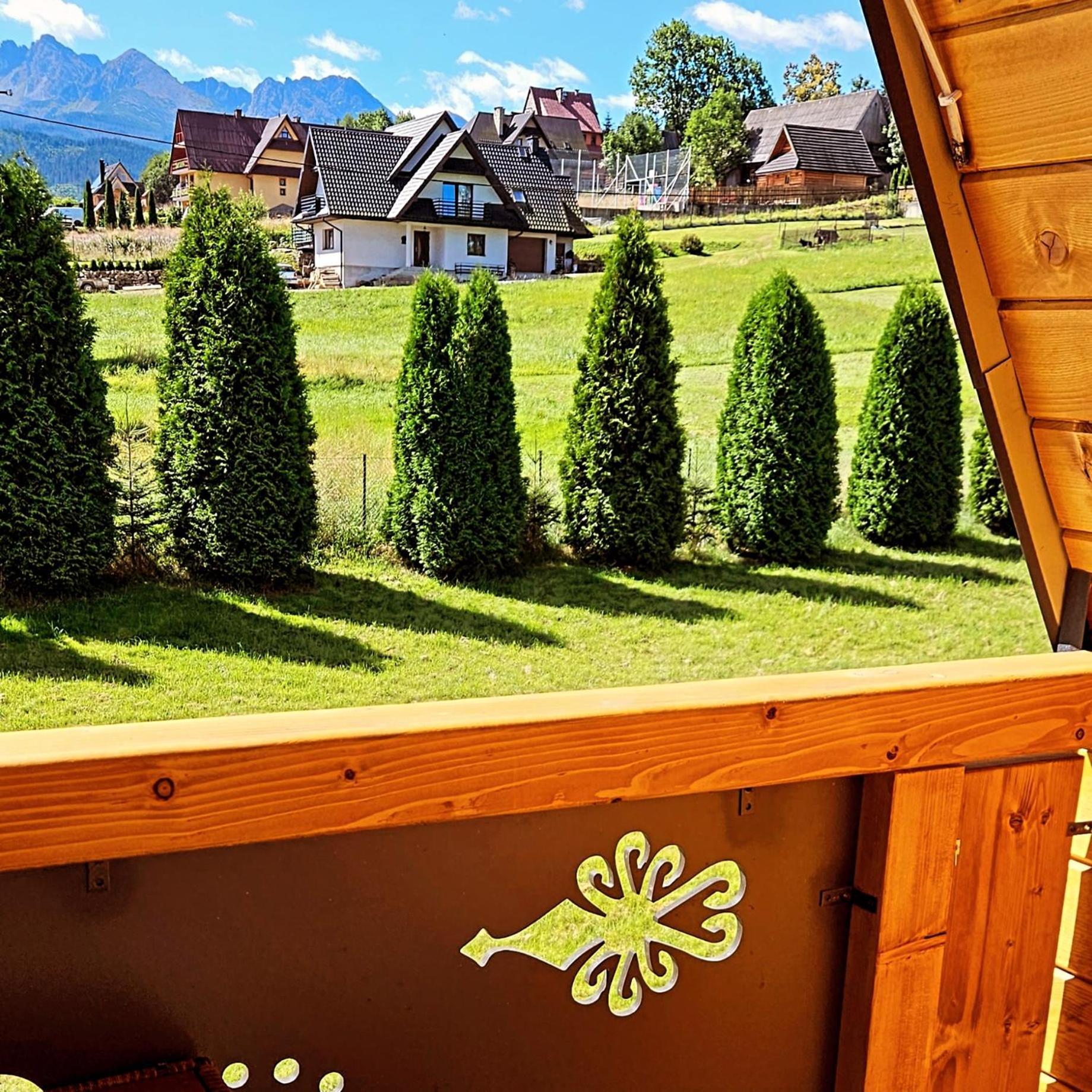 Eco Domek Z Duzym Ogrodem I Widokiem Мурзасичле Екстериор снимка